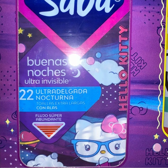 🌸Hello Kitty x Saba overnight ultra thin pads with/ fruit infuser water bottle - Picture 4 of 6